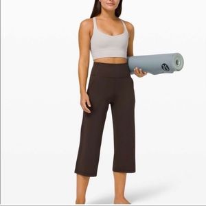 Lululemon Align Wide Leg super high rise crop  23”
